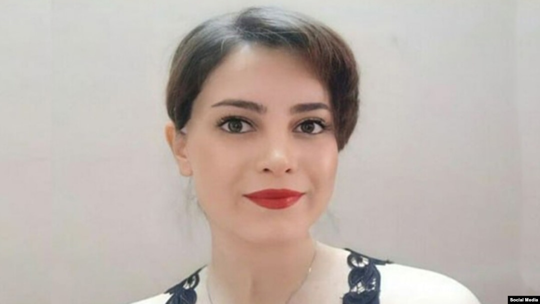 شکیلا منفرد، زندانی سیاسی. آرشیو