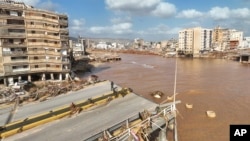 Foto udara kota Derna di Libya hari Selasa, 12 September 2023, setelah Badai Mediterania Daniel menyebabkan banjir dahsyat di kota pesisir pantai itu. 