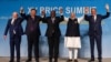 남아프리카공화국 요하네스버그에서 진행 중인 브릭스(BRICS) 정상회의 참가자들이 23일 기념촬영하고 있다. 왼쪽부터 루이스 이나시우 룰라 다시우바 브라질 대통령, 시진핑 중국 국가주석, 시릴 라마포사 남아공 대통령, 나렌드라 모디 인도 총리, 세르게이 라브로프 러시아 외무장관.