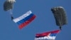 Učesnici tribine "Srbija pod 'bratskom' agresijom", Novog optimizma: Boris Varga (s leva), Željko Bodrožić, Olivera Radovanović, Ivan Lalić i Stefan Slavković, u Medija centru u Beogradu, 3. marta 2023. (Foto: YT Medija centra, skrinšot)