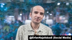 حسین شنبه‌زاده، مترجم و ویراستار. آرشیو