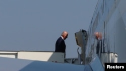 Претседателот на САД рече дека рускиот претседател Владимир Путин го искористил профитот од продажбата на енергија „за да ја вози својата воена машина“ во Украина
