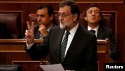 El gobierno en Madrid denuncia la actitud de las autoridades de la Generalitat que "buscan deliberada y sistemáticamente el enfrentamiento institucional".