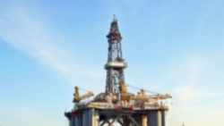 Petroliferas fazem despedimentos em Angola - 2:10