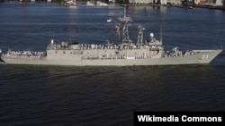 HMAS Sydney là tàu hộ vệ tên lửa thuộc lớp Adelaide được cải tiến với các chức năng phòng không, chống tàu ngầm, hải giám và trinh sát