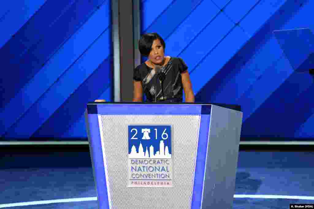 Duqa magaalada Baltimore, Stephanie Rawlings-Blake. Philadelphia, July 26, 2016 (A. Shaker/VOA)
