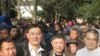 贵州维权人士在人民广场，陈西为右二穿白衣者(资料照片)