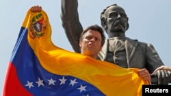 Leopoldo López podría enfrentar una pena de hasta 10 años si es llevado a juicio y condenado