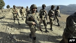 Trong năm qua, lực lượng Pakistan đã thực hiện các cuộc hành quân chống Taliban tại một số nơi của khu vực bộ tộc, đặc biệt tại Nam Waziristan