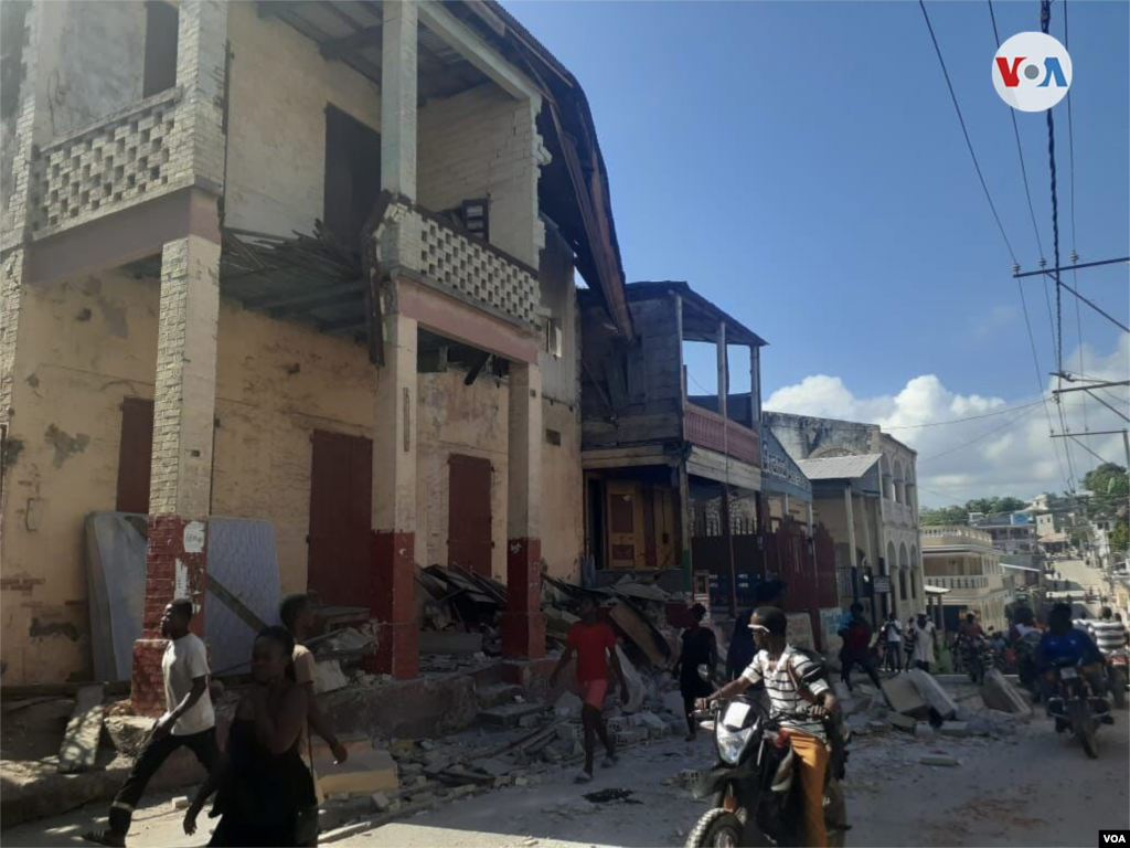 Una unidad de protección civil habló, al comienzo, de al menos 29 fallecidos.