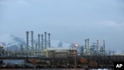Fasilitas nuklir milik Iran dekat Arak, 15 Januari 2011.