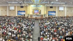 Igreja Universal do Reino de Deus, Luanda