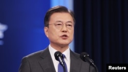 韩国总统文在寅2021年5月10日发表讲话（路透社转发）