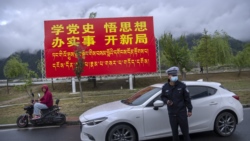 རྒྱ་གཞུང་གིས་བོད་པ་ལས་བྱེད་པ་གསུམ་ཕྱིར་འབུད།
