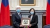 ཐེ་ཝན་གྱི་སྲིད་འཛིན་དང་བྷ་ཌན་གྱི་སྐུ་ཚབ་རྣམས་མཇལ་འཕྲད།