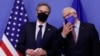 Menlu AS Antony Blinken (kiri) dan Kepala Kebijakan Luar Negeri Uni Eropa, Josep Borrell di Brussel, Belgia (24/3).