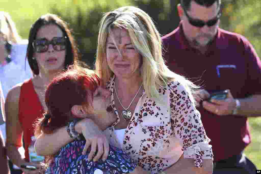 APTOPIX School Shooting Florida