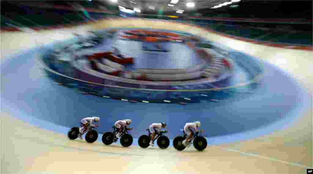 The South Korean men's cycling team during a training session at the Velopark in London, July 30, 2012.
