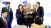Clinton Melawat ke Mongolia