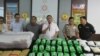 Direktur Tindak Pidana Narkoba Mabes Polri Brigjen Pol Dharma Pongrekun bersama barang bukti narkoba jenis sabu dan ganja di kantor Direktur Tindak Pidana Narkoba (foto: VOA/Andylala).